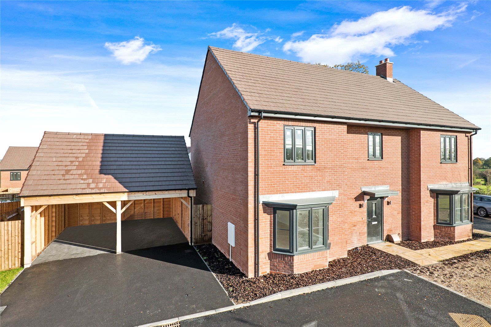 New home, 5 bed detached house for sale in Hayley View, Alfrick