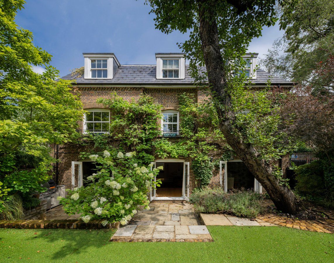 Regal Lane, Primrose Hill, London NW1