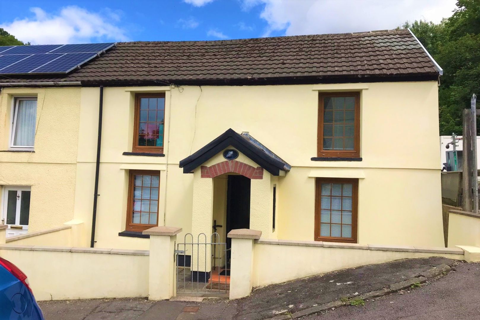 2 bed semidetached house for sale in DanYTwyn, Treharris, Mid