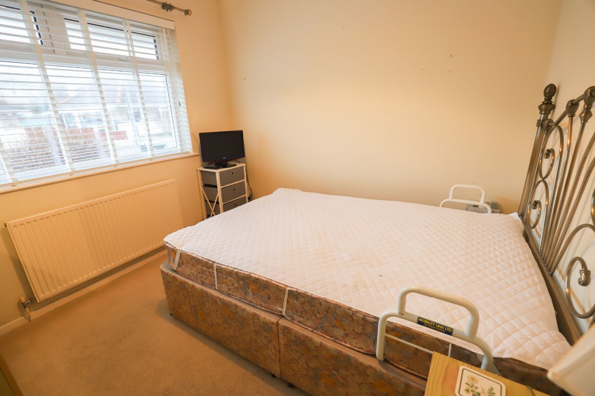 2 bed bungalow for sale in Arncliffe Road, Heysham, Morecambe LA3 Zoopla