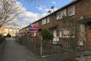 Baron Walk, London E16  