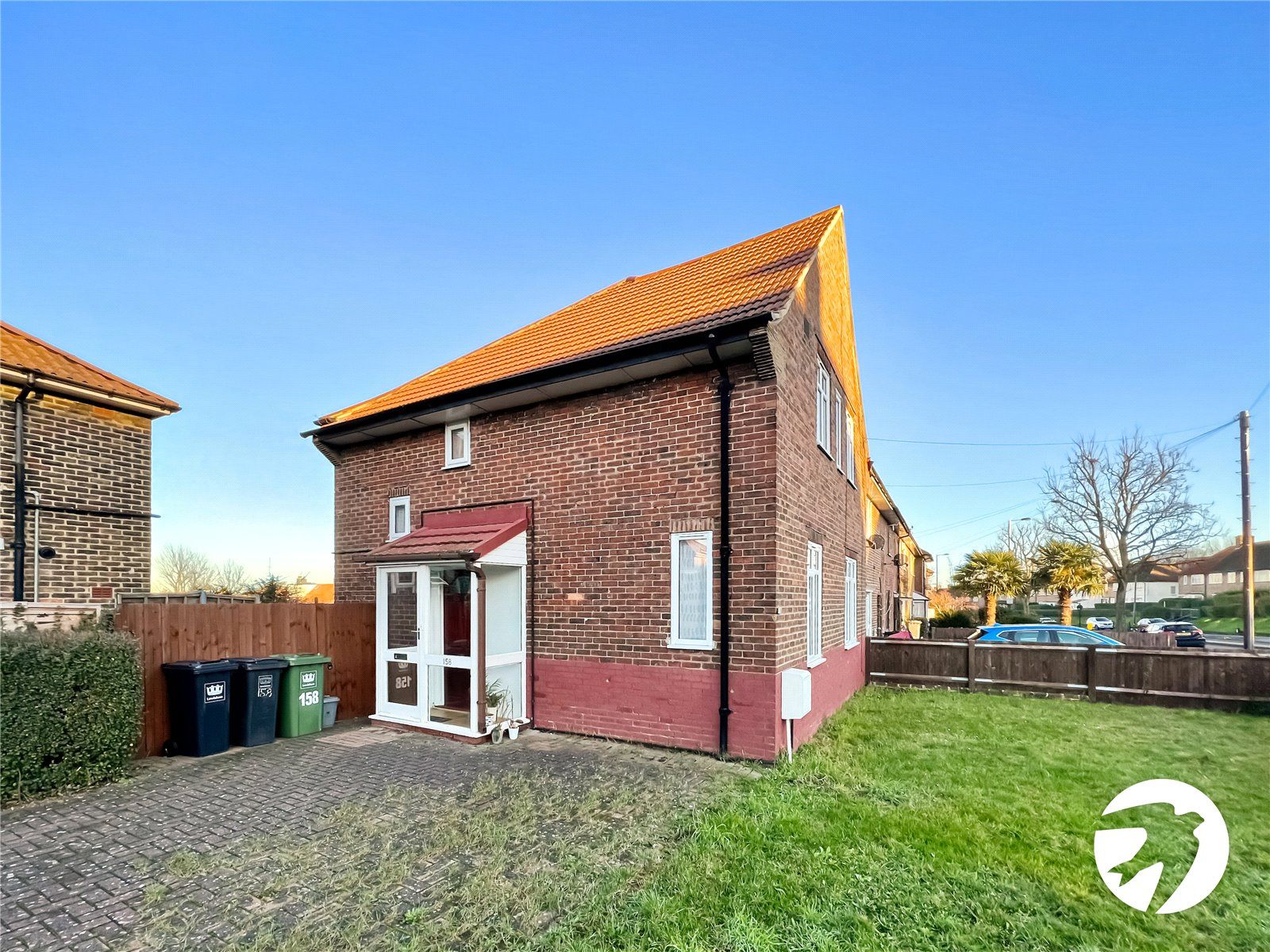 3 bed end terrace house to rent in Southend Lane, Bellingham, London