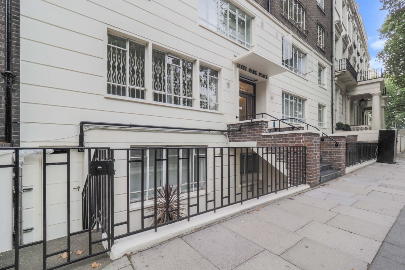 2 bed flat for sale in Bayswater Road, London W2 Zoopla