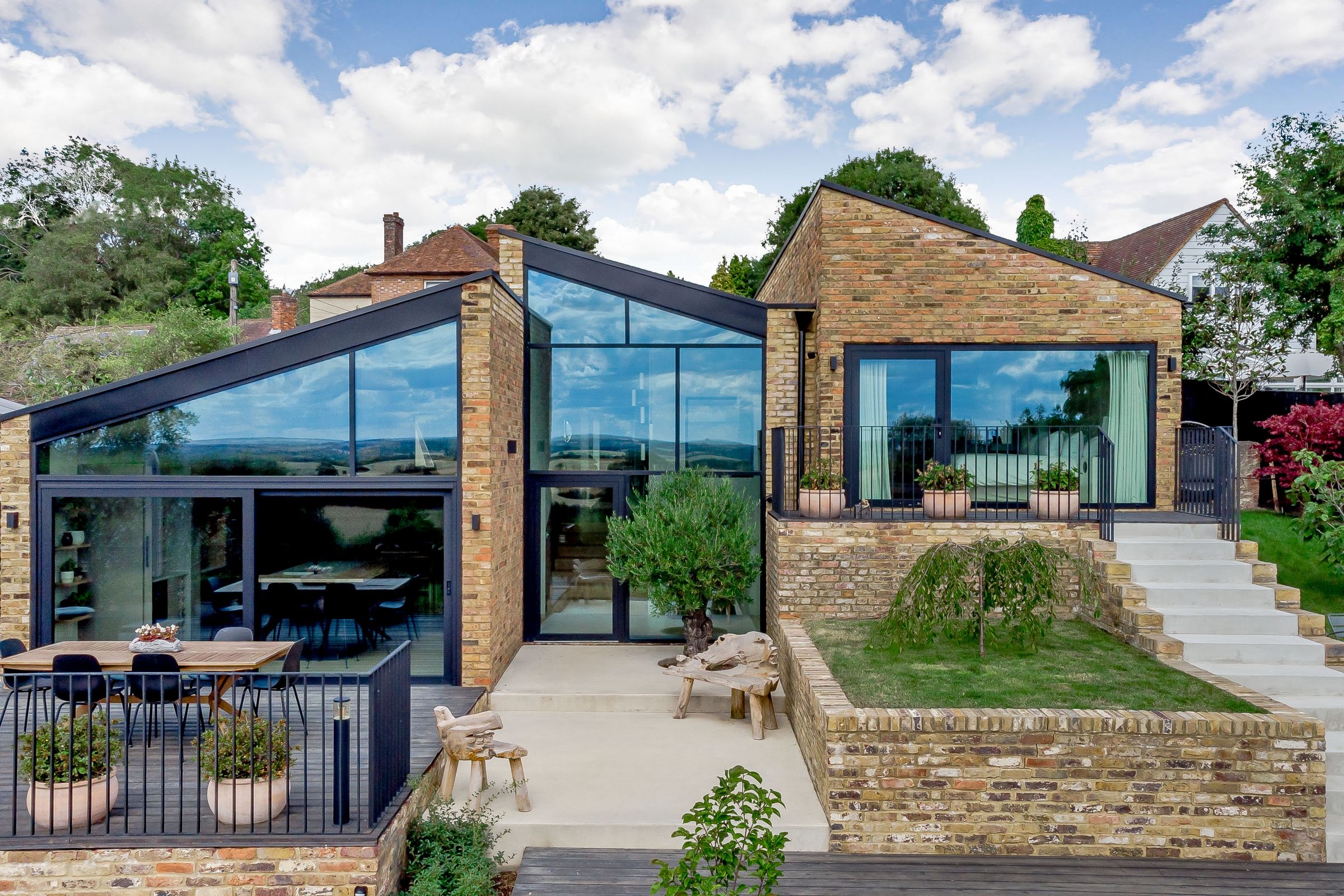 4 bed detached house for sale in Bicester Road, Aylesbury HP18 Zoopla