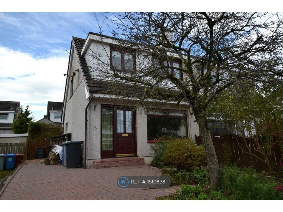 3 bed semidetached house to rent in Todstable Gardens, Stonehouse