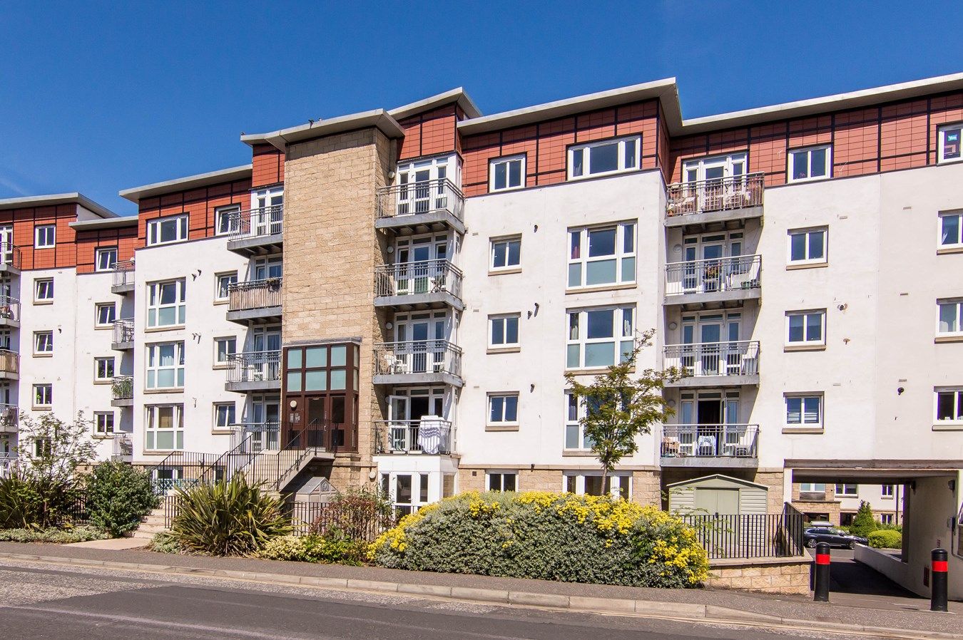 Brunswick Road, Brunswick, Edinburgh EH7  