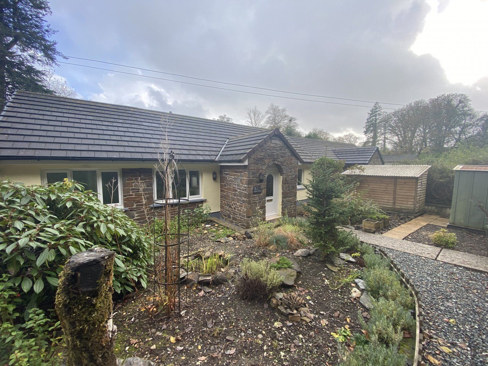 4 bed bungalow for sale in Sequoia Waters, Llawhaden, Narberth