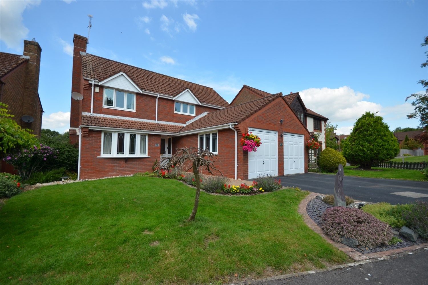 4 bed detached house for sale in Oakvale, West End SO30 Zoopla