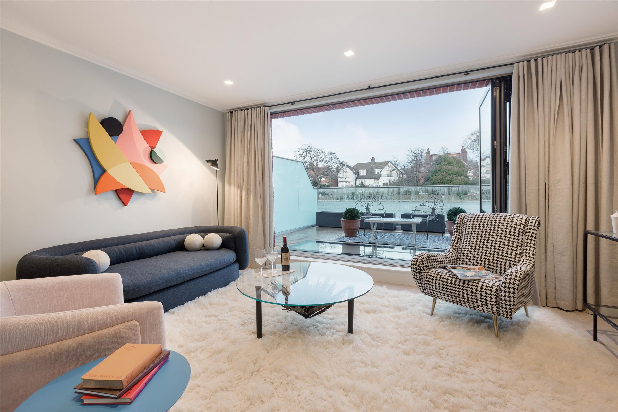 Apartment 3 Teil Row, Hampstead Manor, Kidderpore Avenue, Hampstead, London NW3  