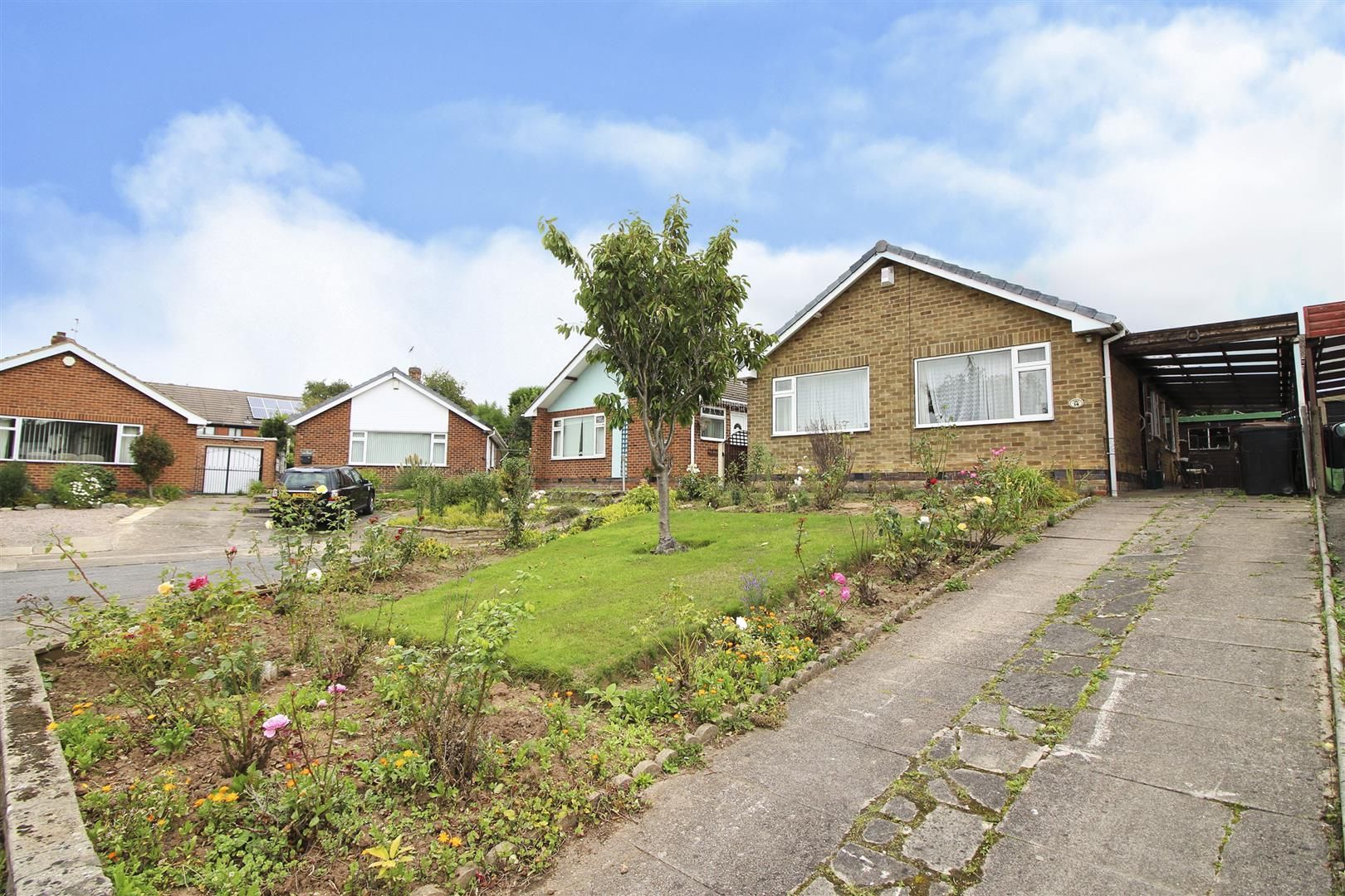 2 bed detached bungalow for sale in Deepdale Avenue, Stapleford