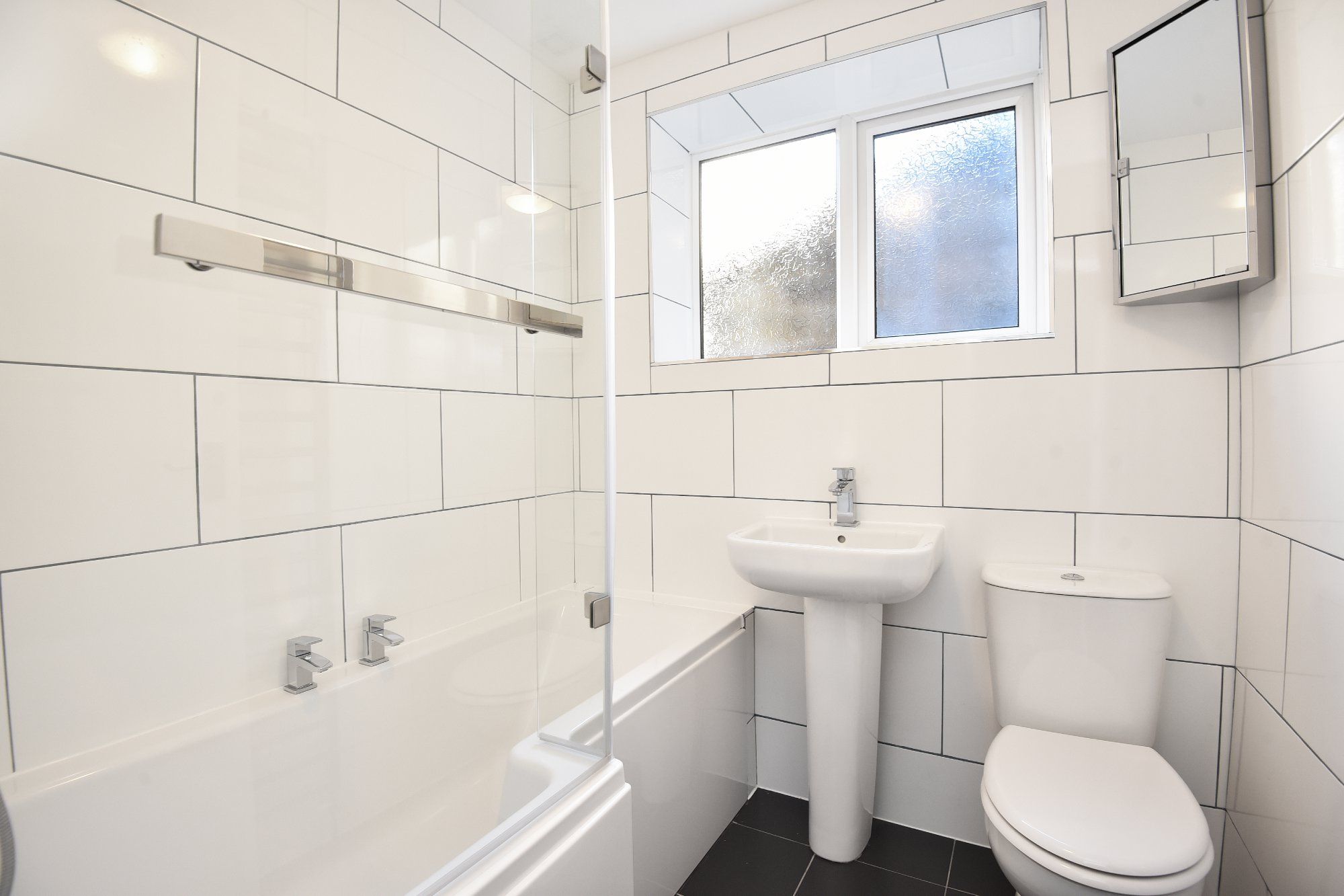 3 bed flat for sale in Hyde Park Road, Harrogate HG1 Zoopla