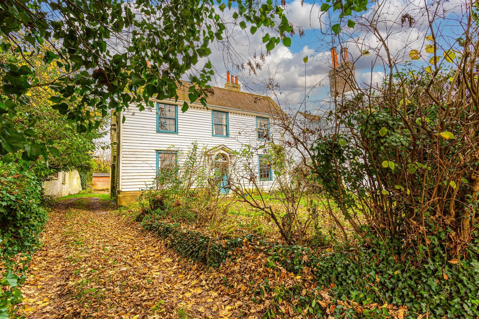 Wilmot Cottages, Park Road, Banstead SM7  