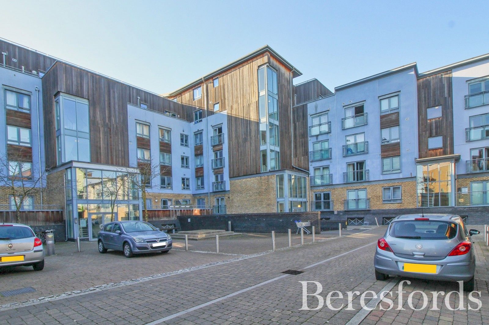 2 bed flat for sale in Quayside Drive, Colchester CO2 Zoopla