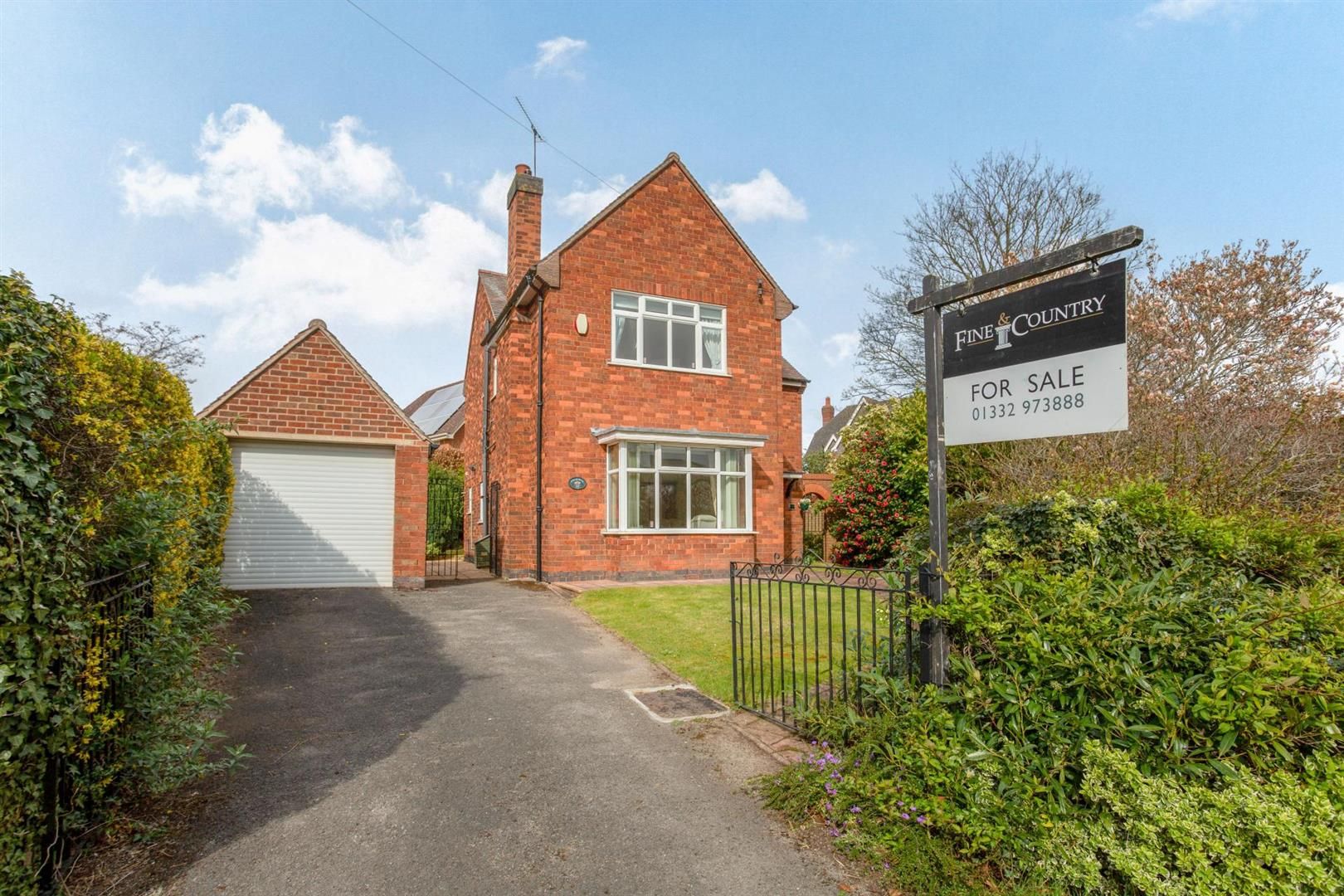 3 bed detached house for sale in Milton Road, Repton, Derby, Derbyshire
