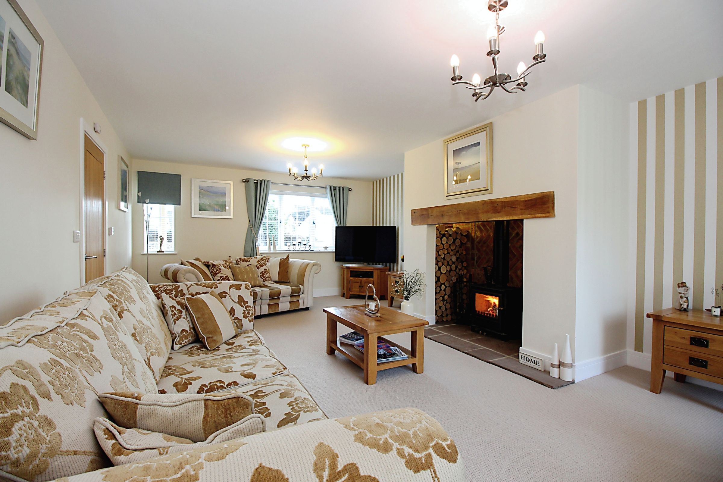 4 bed detached house for sale in Northfield Road, Quarrington, Sleaford