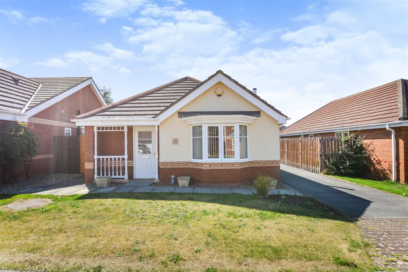 3 bed detached bungalow for sale in Woodpecker Way, Kirton Lindsey