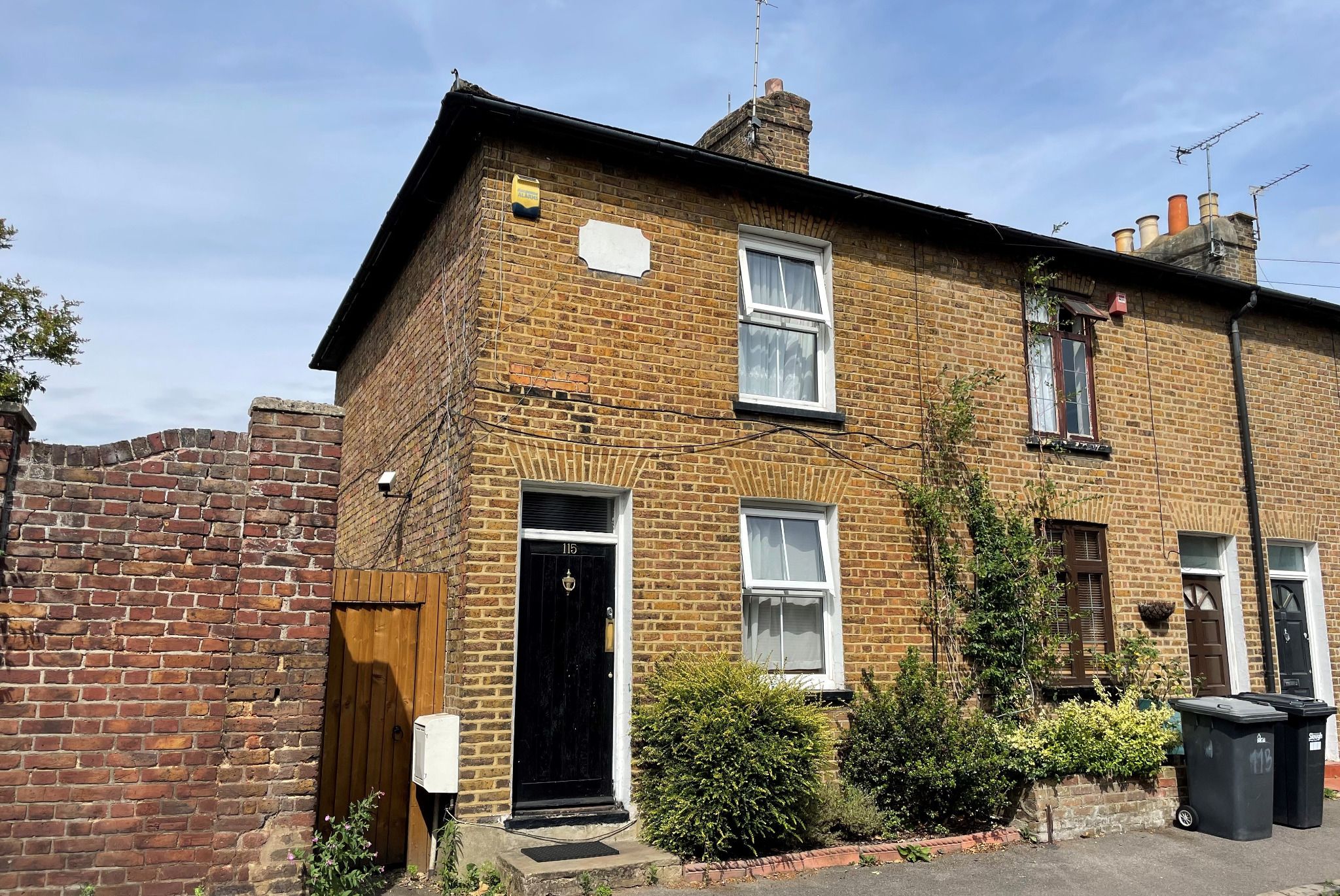 2 bed end terrace house for sale in Alpha Street South, Slough SL1 Zoopla