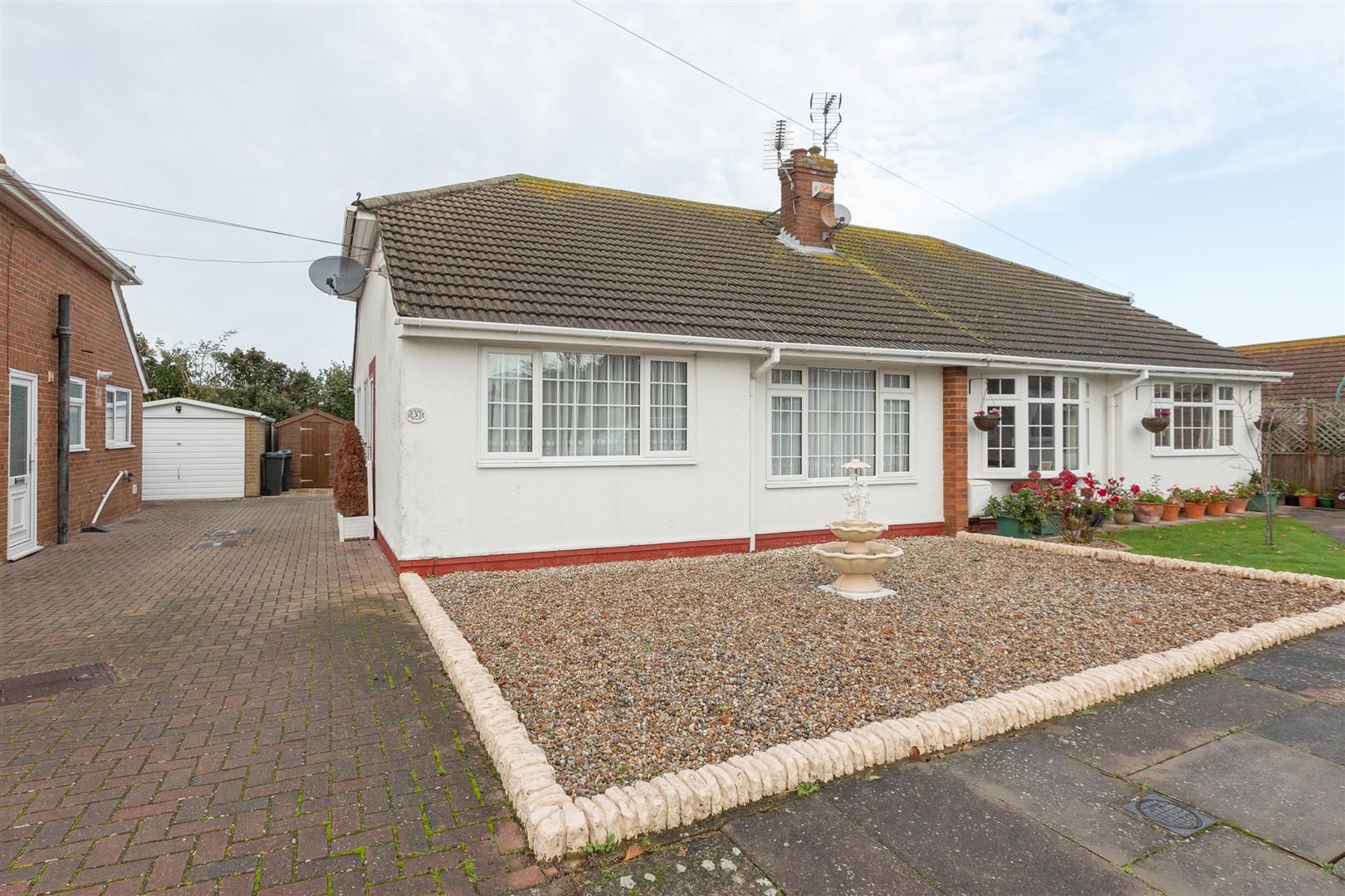 2 bed semidetached bungalow for sale in Rose Gardens, Birchington CT7