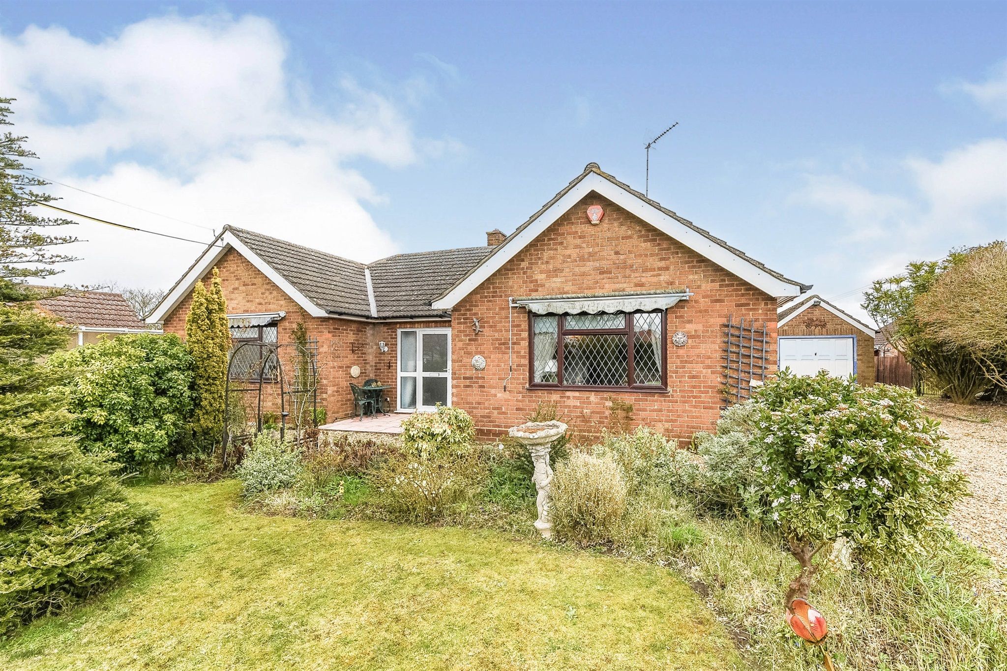 2 bed detached house for sale in Ely Road, Hilgay, Downham Market PE38