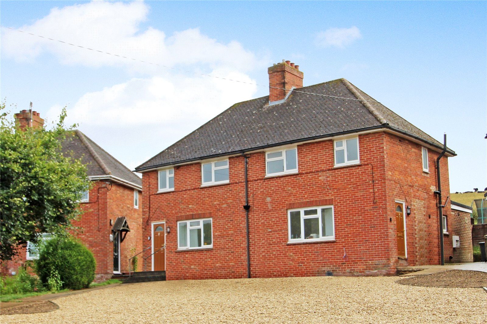 3 bed semidetached house for sale in Mill Lane, Lambourn, Hungerford