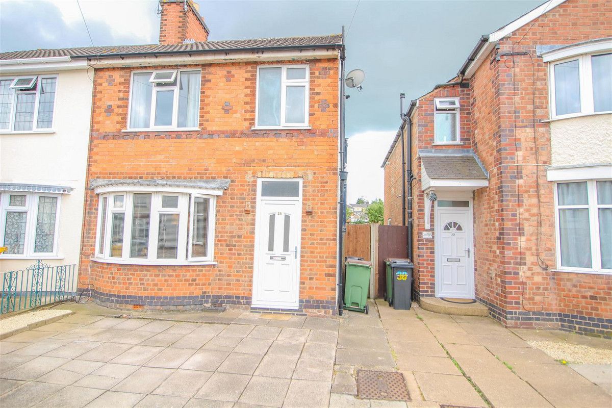 3 bed semidetached house for sale in Horsewell Lane, Wigston LE18 Zoopla