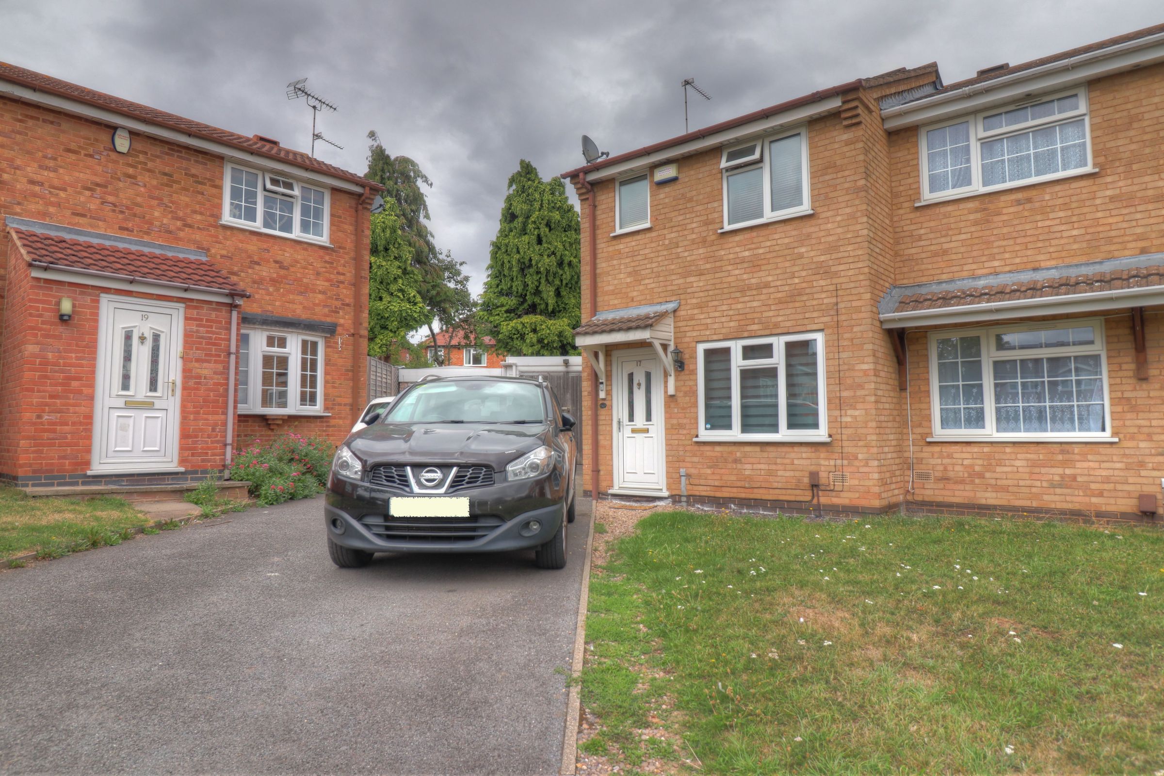 2 bed semidetached house for sale in Galleywood Drive, Leicester LE4