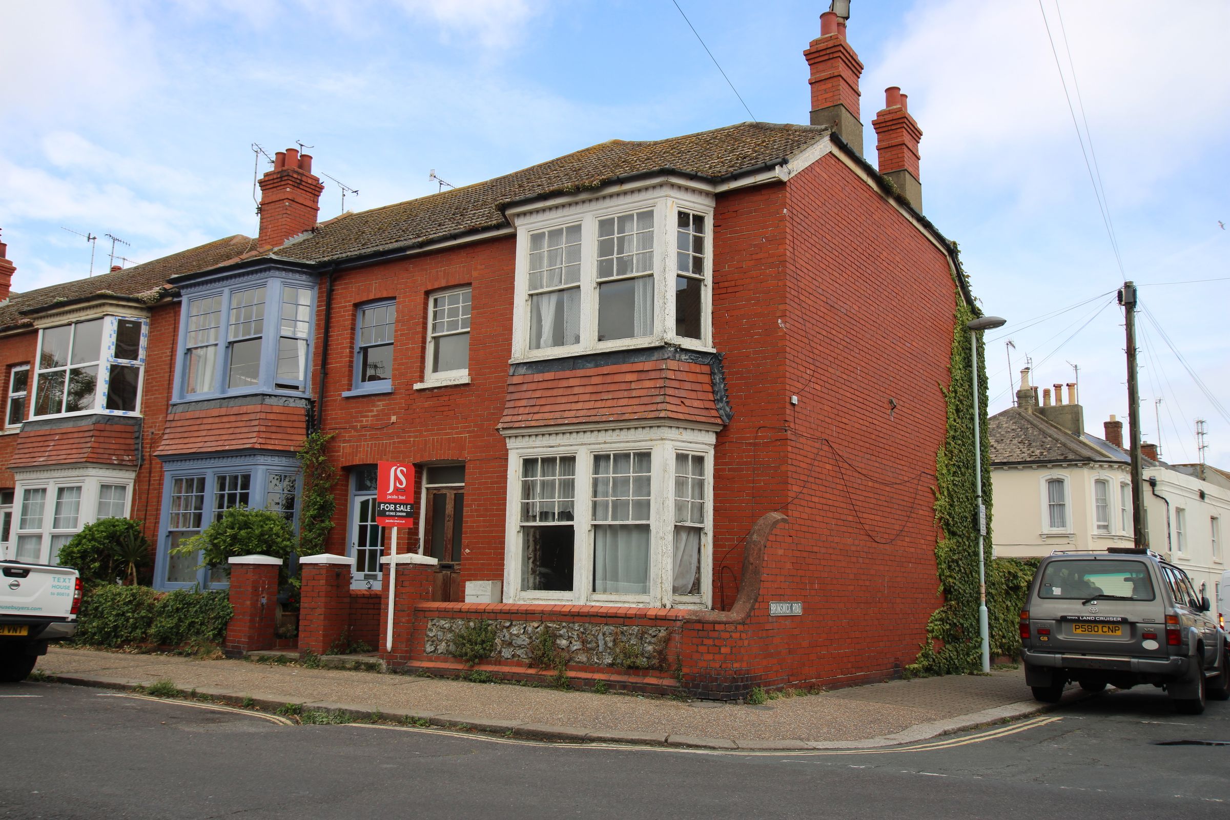 5 bed end terrace house for sale in Wordsworth Road, Worthing BN11 Zoopla