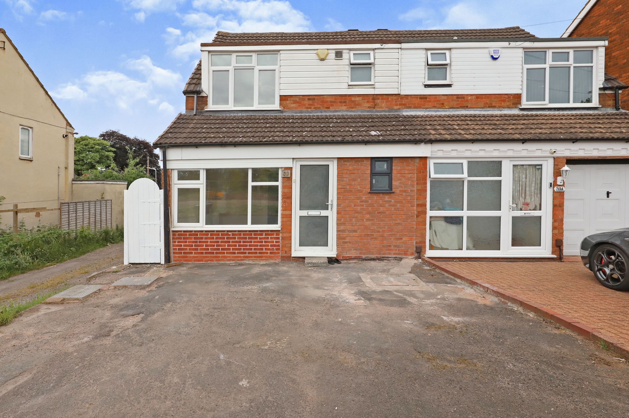3 bed semidetached house for sale in Dunstall Hill, Wolverhampton WV6