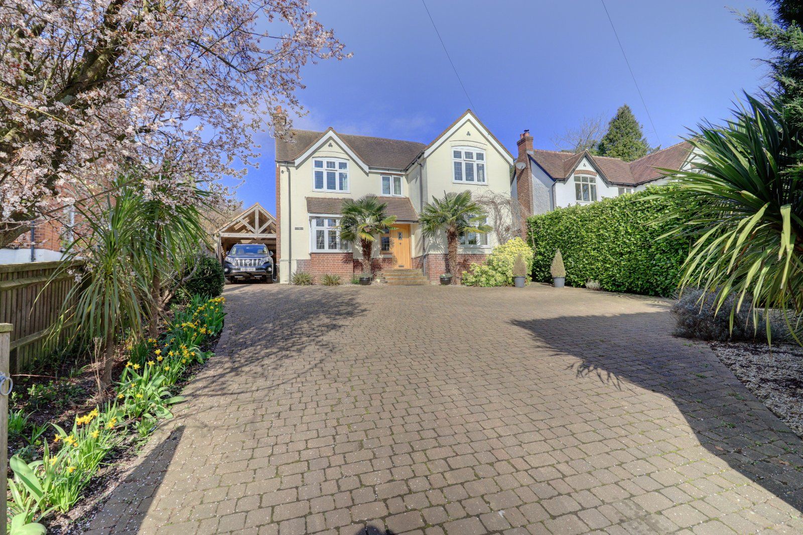 5 bed detached house for sale in Amersham Road, High