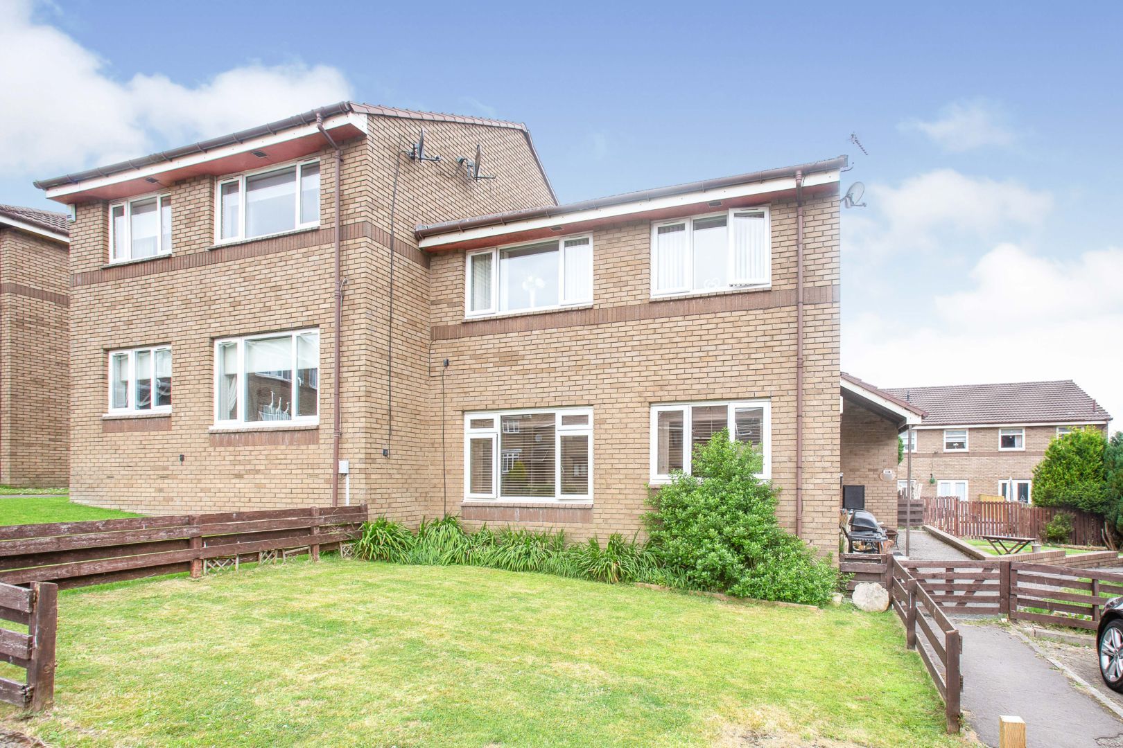 Binns Road Glasgow G33  