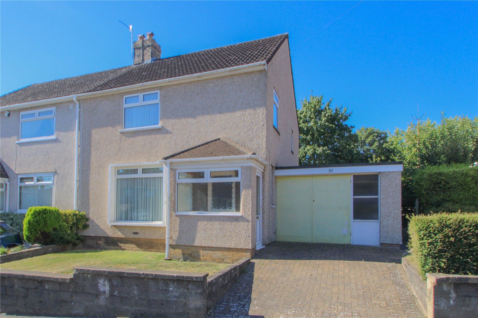 3 bed semidetached house for sale in Kings Head Lane,