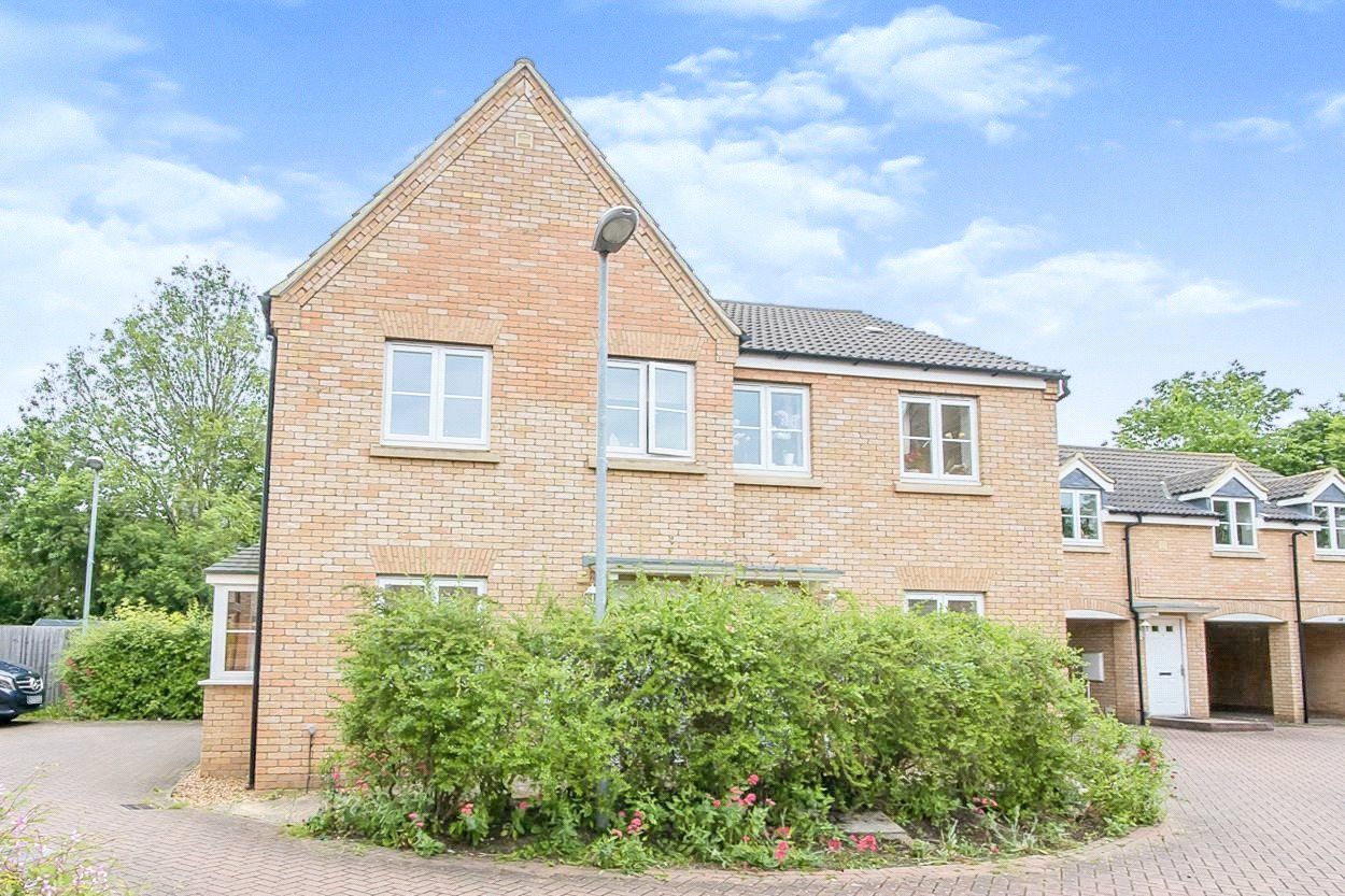 3 bed end terrace house for sale in Perkins Court, Sapley, Huntingdon