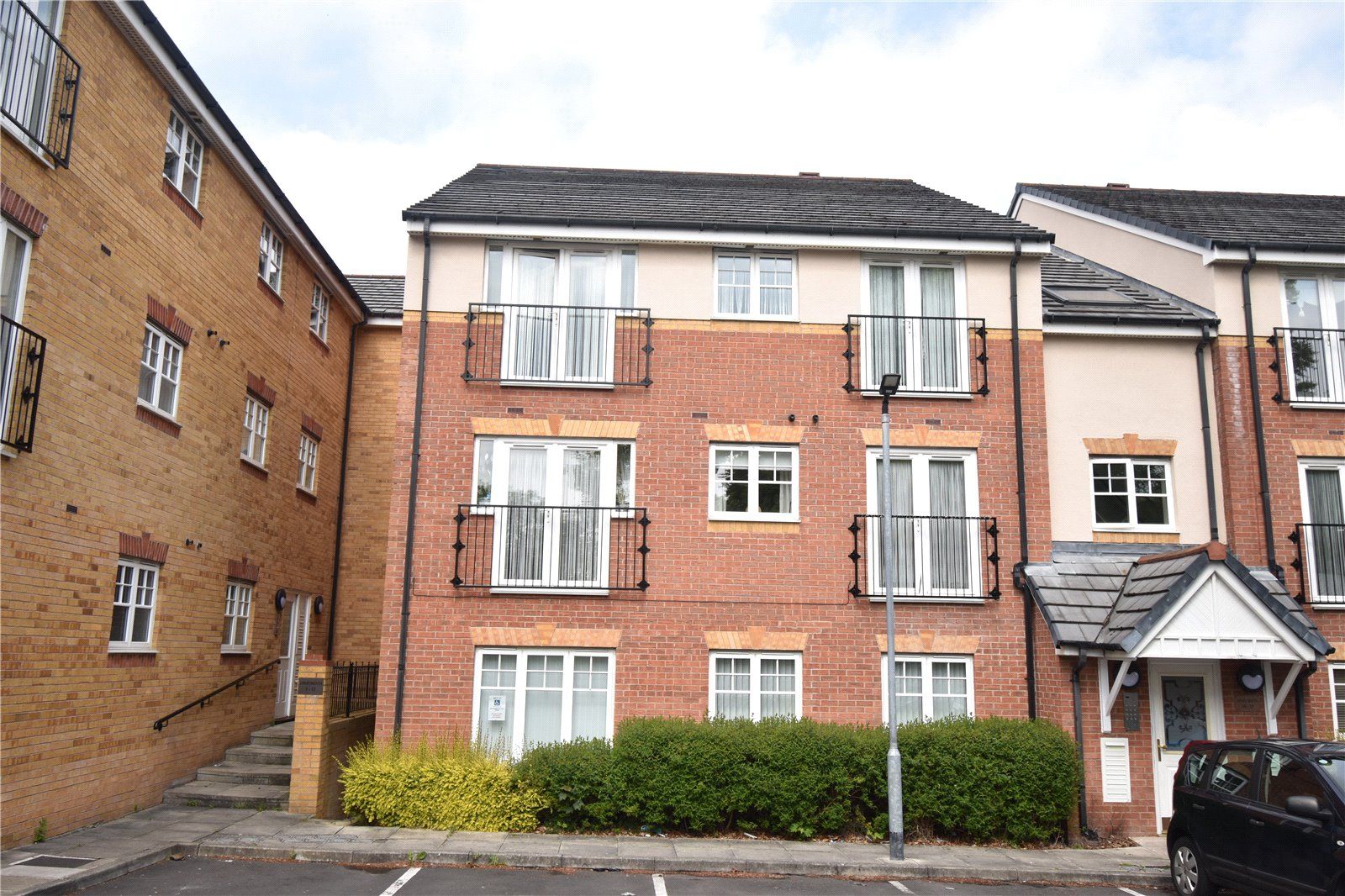 2 bed flat for sale in Davenham Court, Liverpool L15 Zoopla
