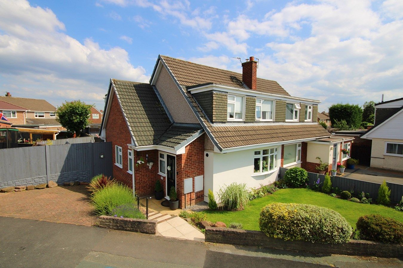 4 bed semidetached house for sale in Lingley Road, Great Sankey, Warrington WA5 Zoopla
