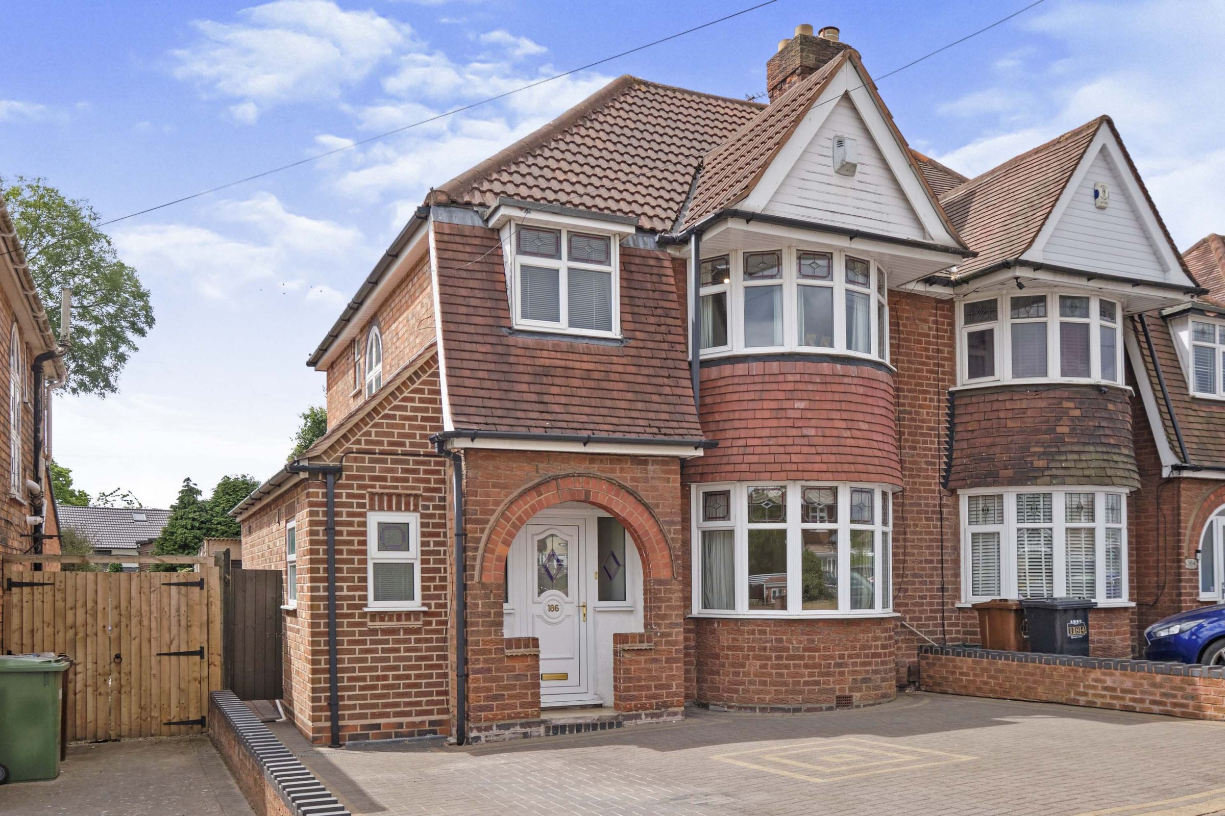 3 bed semidetached house for sale in Chester Road, Birmingham B36 Zoopla