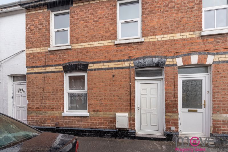 3 bed terraced house for sale in Barton Street, Gloucester GL1 Zoopla
