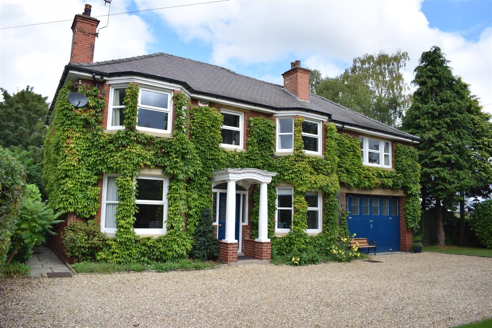 4 bed detached house for sale in Wrawby Road, Brigg DN20 Zoopla