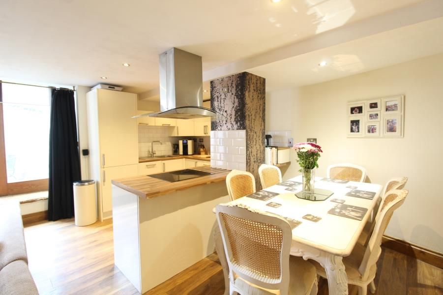 40 Hanover Square, Leeds LS3