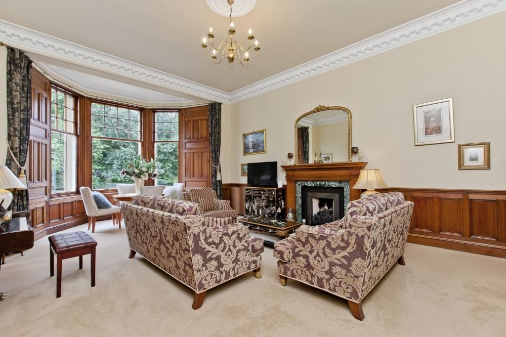 3 Douglas Gardens, West End EH4