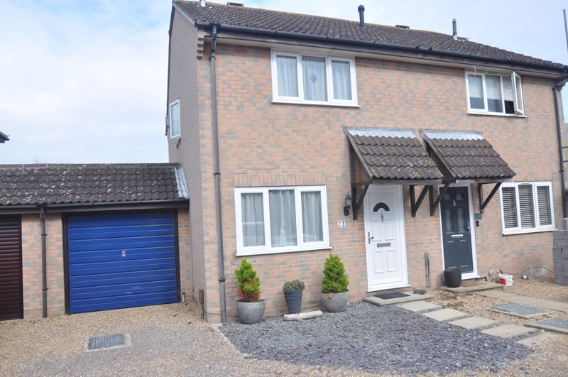 2 bed semidetached house for sale in Chandlers Close, Hayling Island