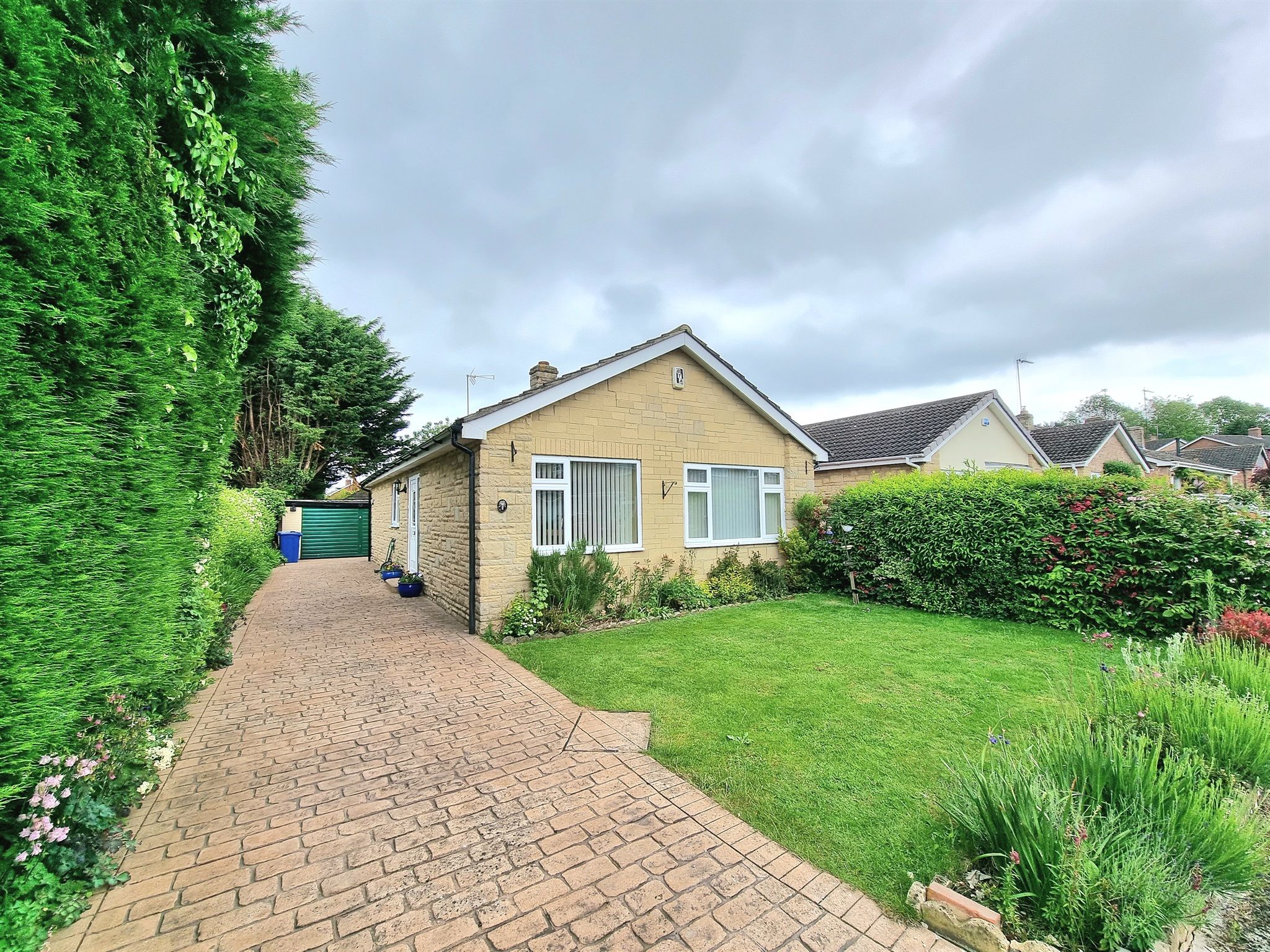 2 bed detached house for sale in Paddock Road, Ardley, Bicester OX27