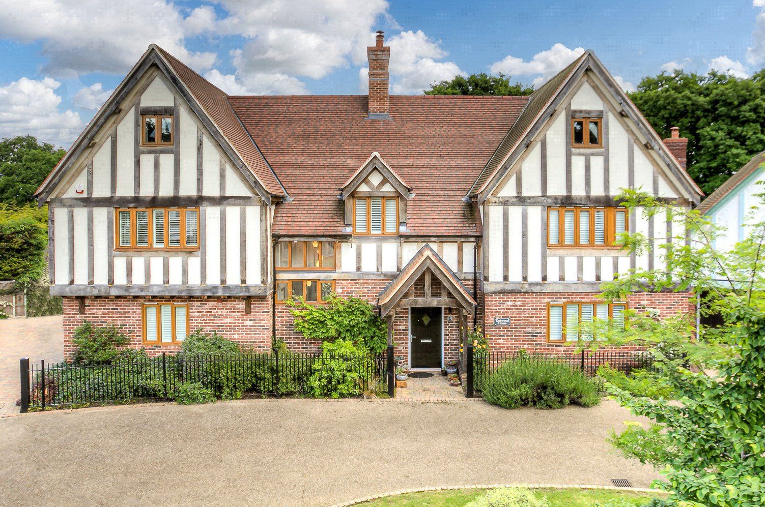 5 bed detached house for sale in Woodland Way, Edney Common CM1 Zoopla