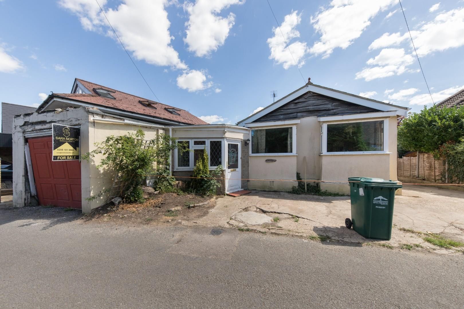 4 bed property for sale in The Creek, SunburyOnThames TW16 Zoopla