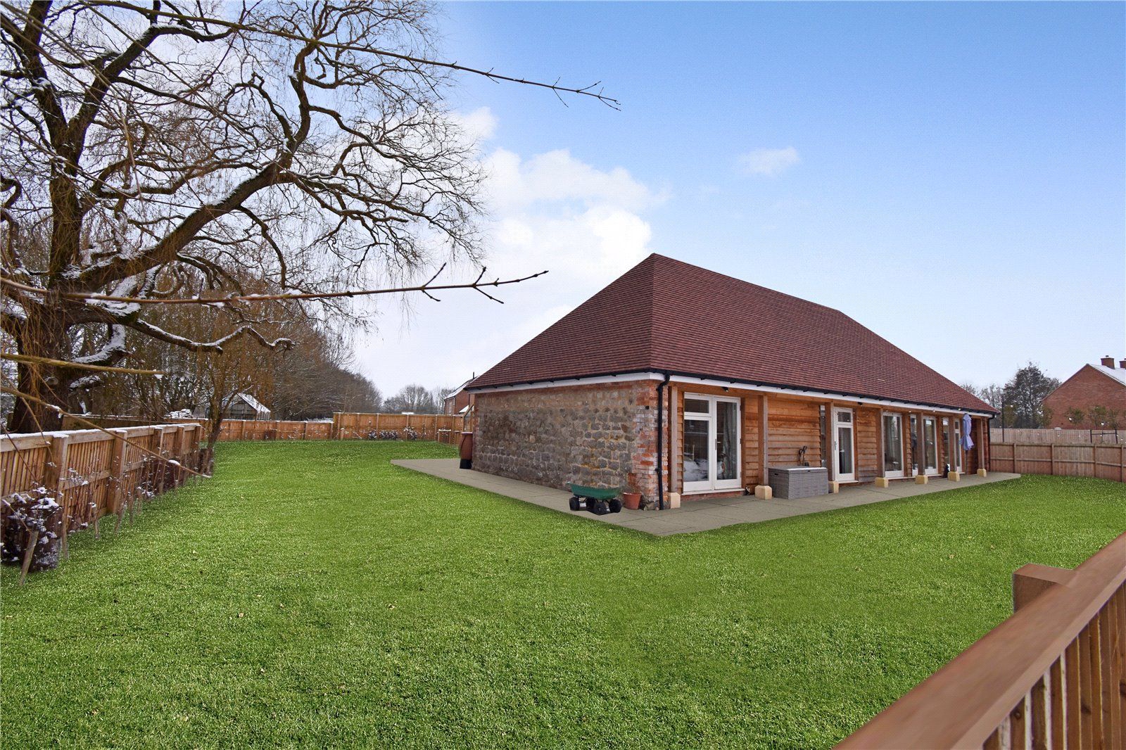 3 bed semidetached bungalow to rent in Old Dairy Lane, Winterbourne Monkton, Swindon, Wiltshire