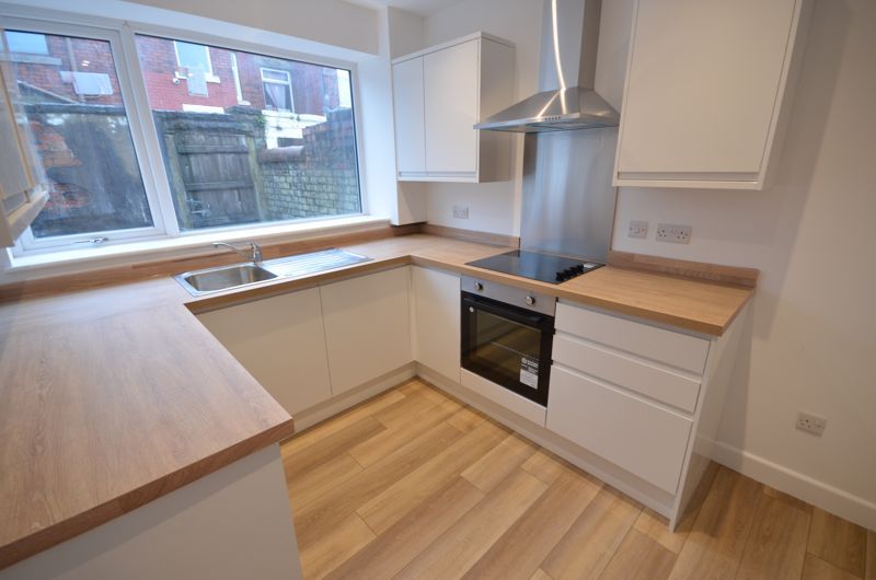 4 bed terraced house to rent in Westwood Street, Accrington BB5 Zoopla