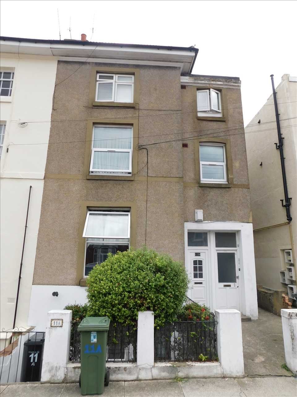 1 bed flat to rent in Pier Road, Northfleet, Gravesend DA11 Zoopla