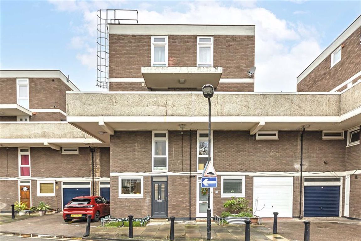 3 bed flat for sale in Teversham Lane, London SW8 Zoopla