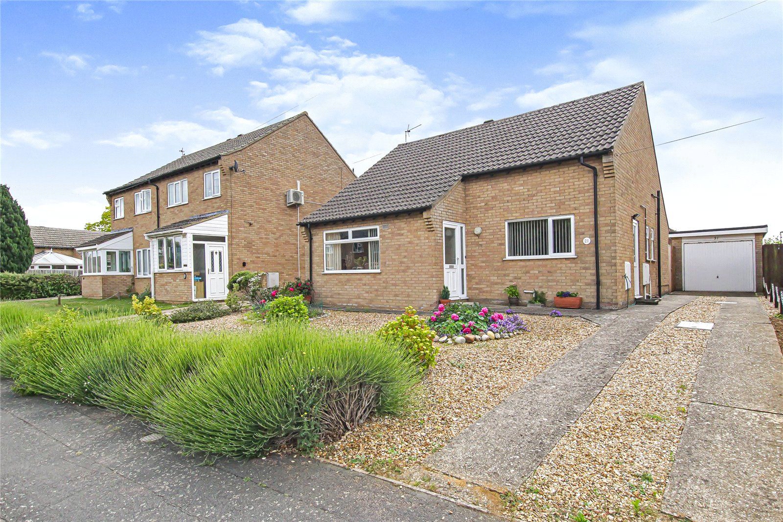 3 bed bungalow for sale in Bentham Way, Ely CB6 Zoopla