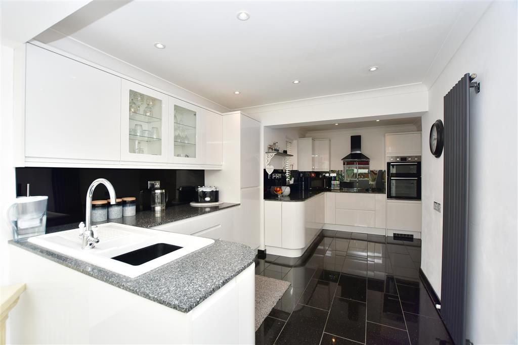 4 bed semidetached house for sale in College Road, Sittingbourne, Kent