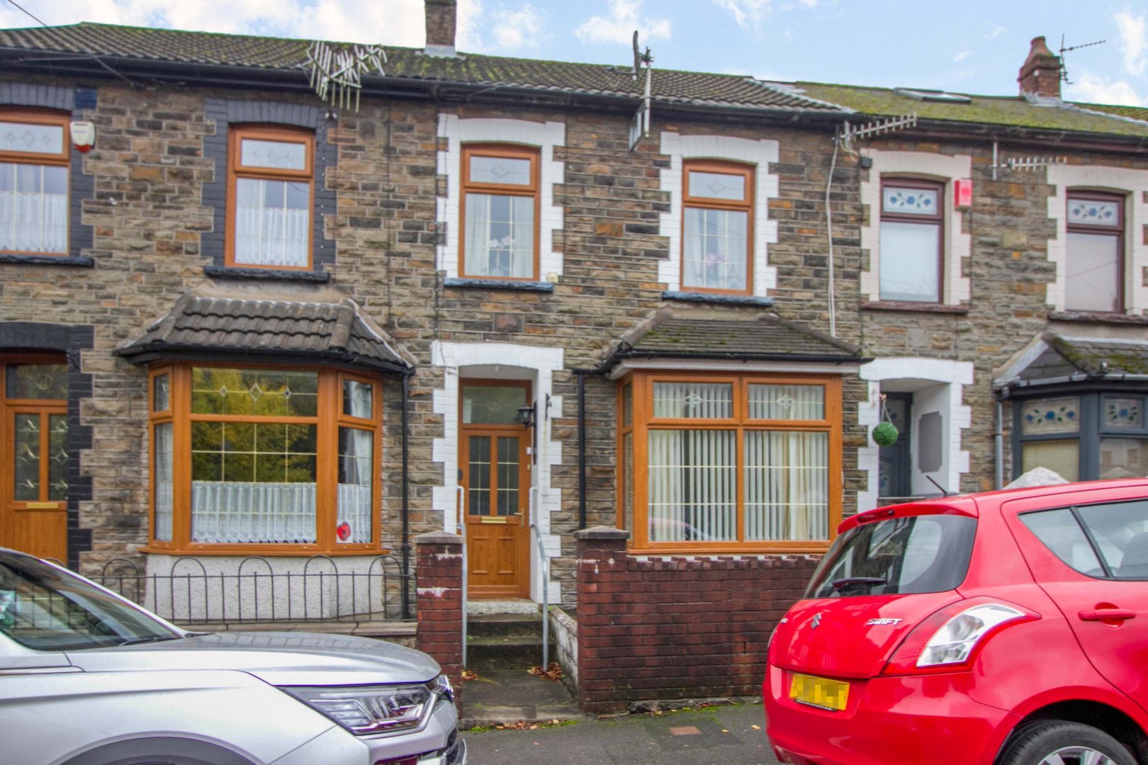 3 bed terraced house for sale in Park View, Ferndale CF43 Zoopla